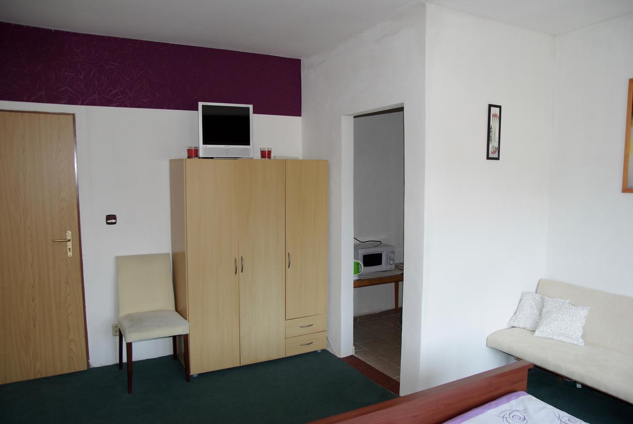 Hostel Гумполец Экстерьер фото